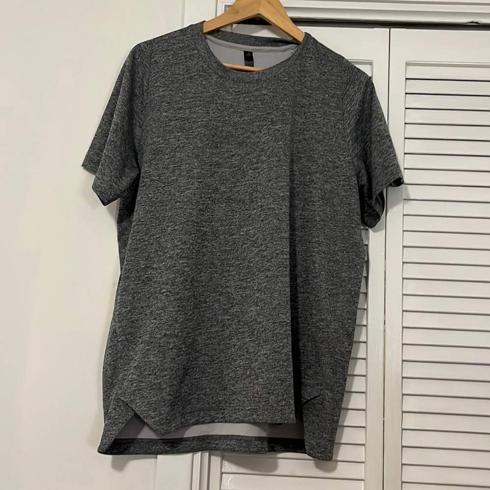 Adidas men’s shirt